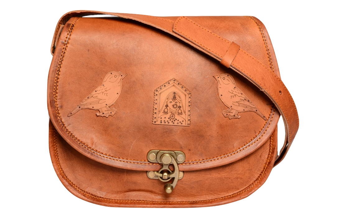 Ladies Leather Bag, Vintage Leather Bag, Tote Bag, Handbag, Shoulder Bag,  Cross body Bag at Rs 1350 | Ladies Leather Bag in Udaipur | ID: 20007881688
